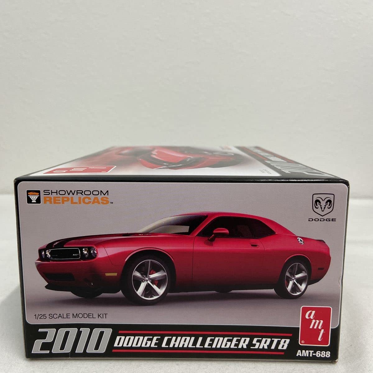 Amazon | 未組立 amt SHOWROOM 1/25 DODGE CHALLENGER SRT8 2010年